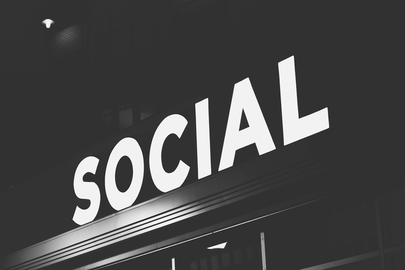 Nepadvertenties voor kamers op sociale media: zo herken je de oplichters
