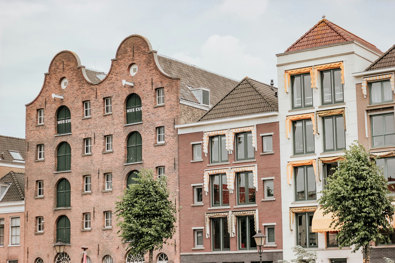 Te veel internationale studenten in Rotterdam: wat dit doet met de kamerjacht